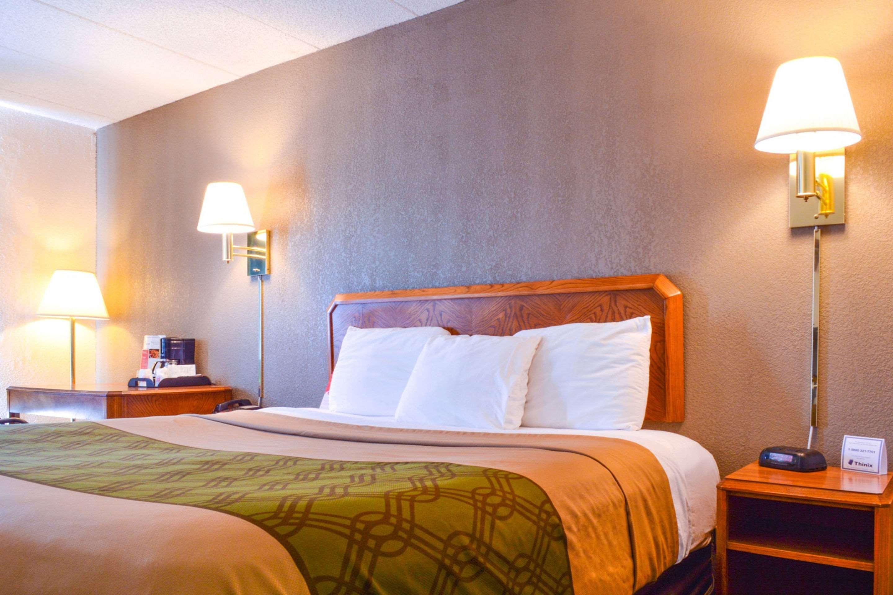 Econo Lodge Віллоубрук Екстер'єр фото