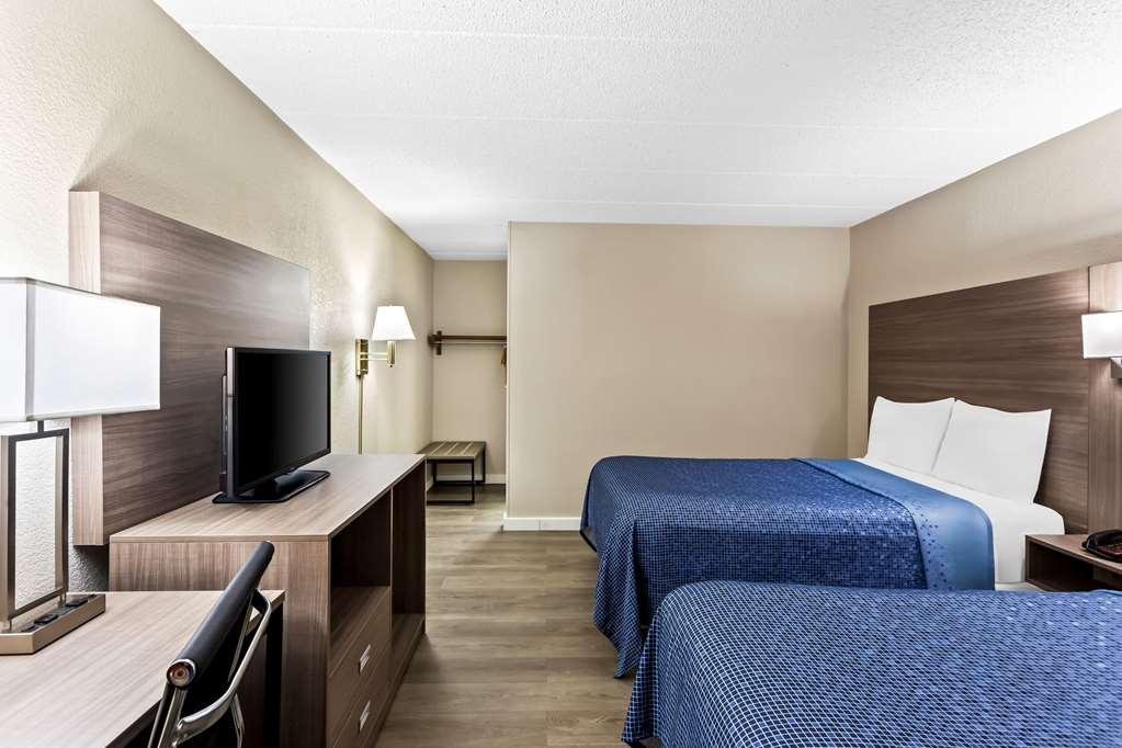 Econo Lodge Віллоубрук Номер фото